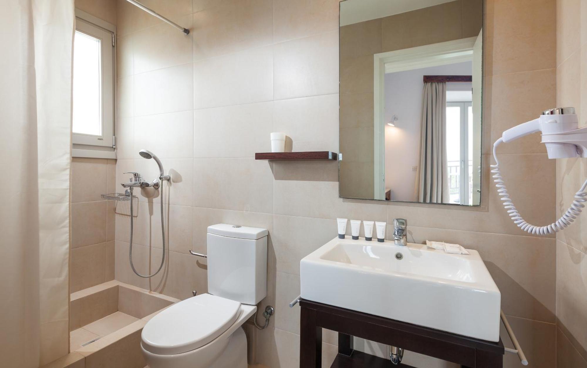 Hydroussa Skyros Hotel Buitenkant foto